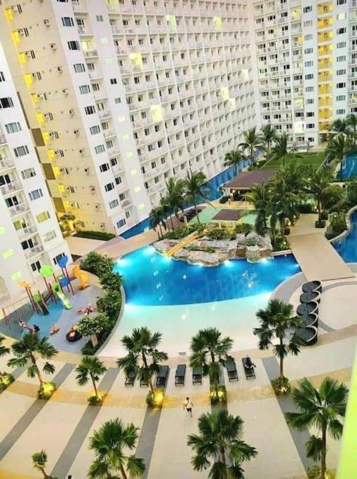 Shore 1 & 3 Residences Moa 1Br With Balcony By Darpm Manila Exterior foto