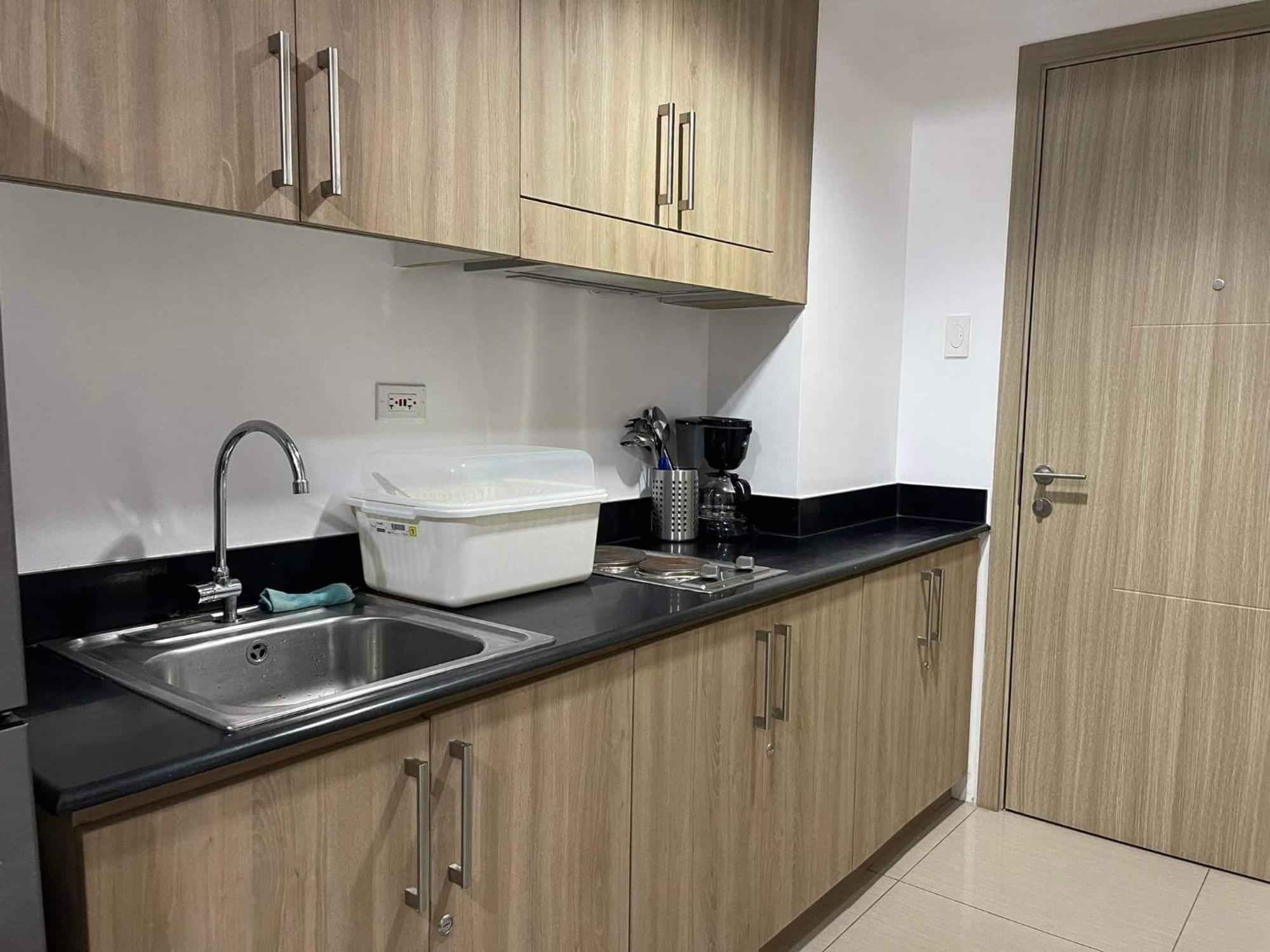 Shore 1 & 3 Residences Moa 1Br With Balcony By Darpm Manila Exterior foto