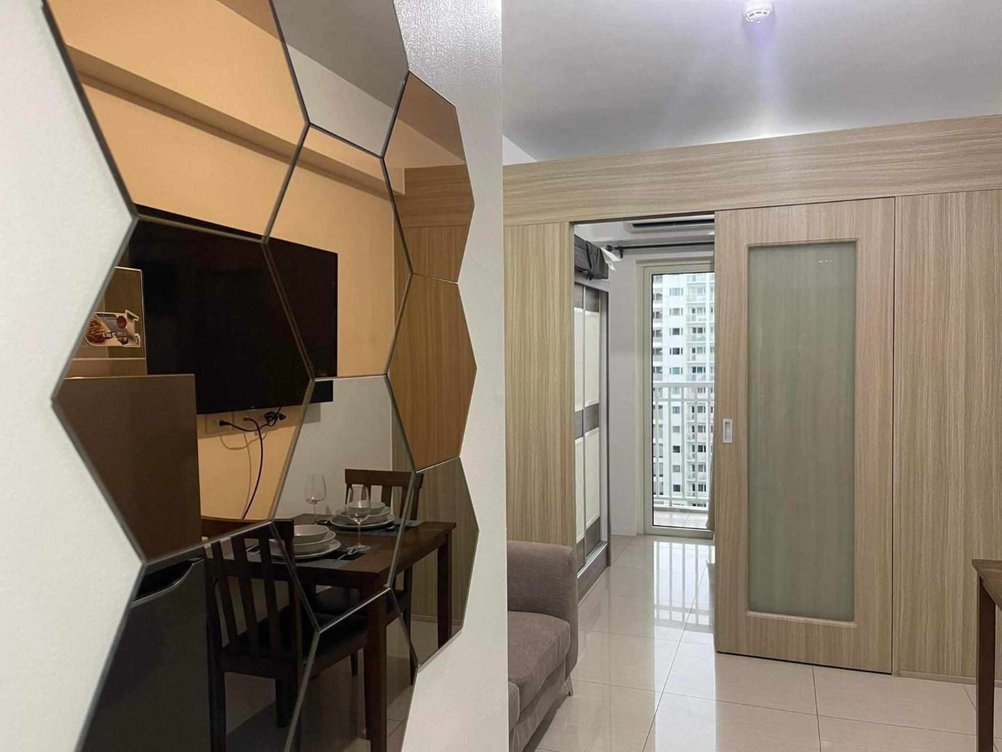 Shore 1 & 3 Residences Moa 1Br With Balcony By Darpm Manila Exterior foto