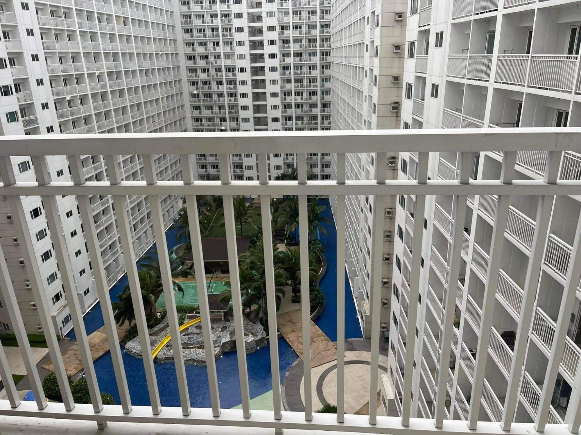 Shore 1 & 3 Residences Moa 1Br With Balcony By Darpm Manila Exterior foto