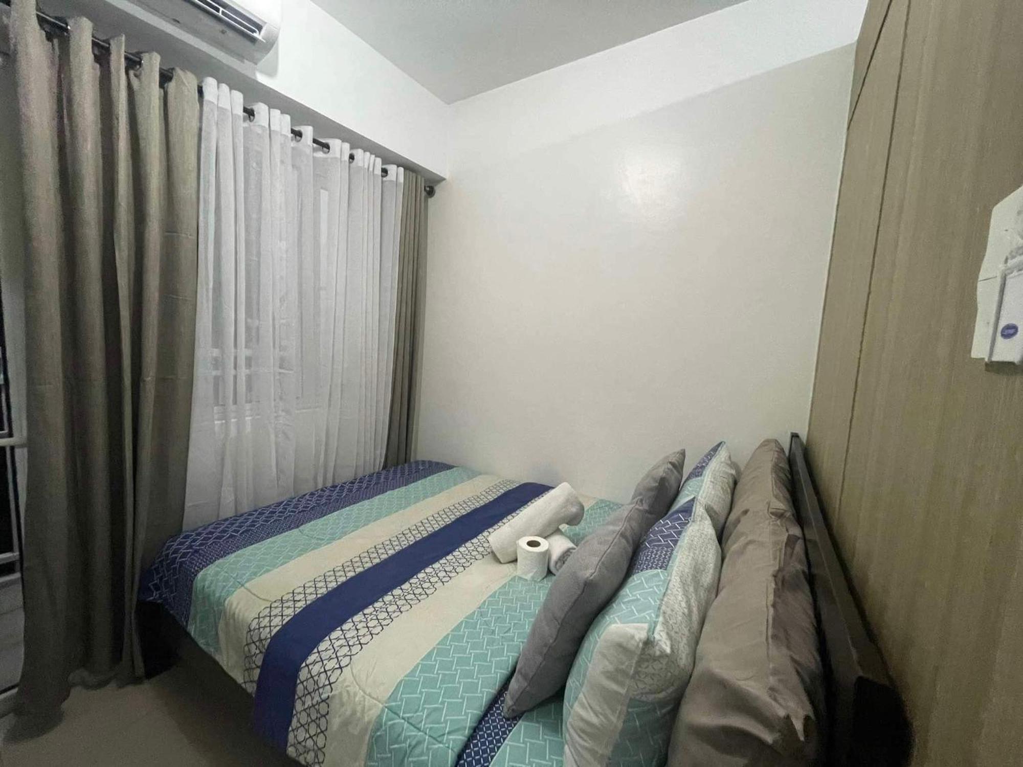 Shore 1 & 3 Residences Moa 1Br With Balcony By Darpm Manila Exterior foto