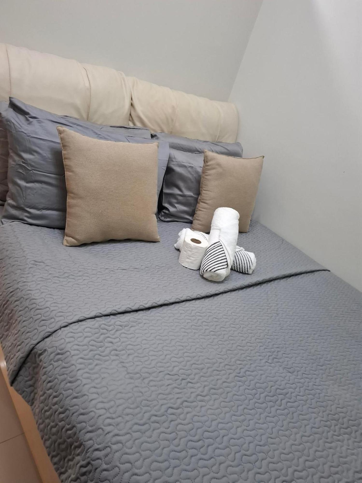 Shore 1 & 3 Residences Moa 1Br With Balcony By Darpm Manila Exterior foto